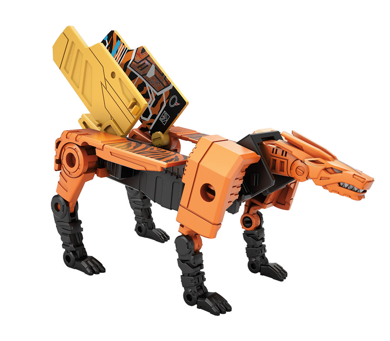 Illustration for article titled The Next Generation Of Transformers Toys Harkens Back To The Classics—With Transforming Heads